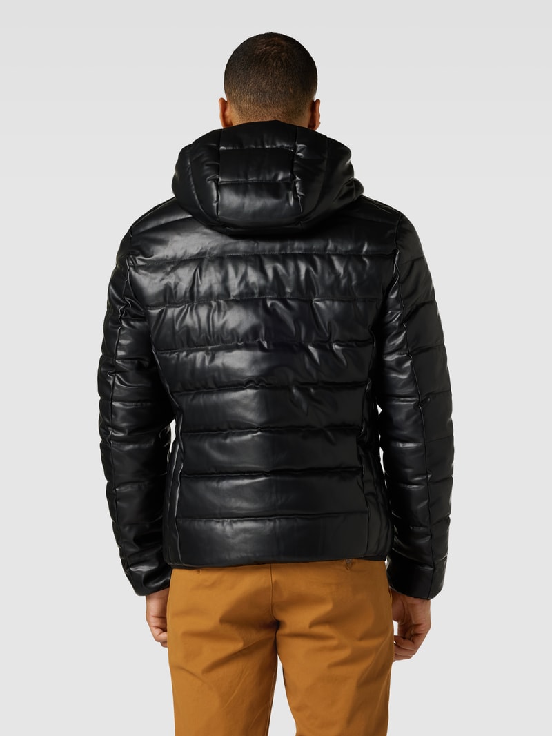 Steppjacke in Leder-Optik in schwarz