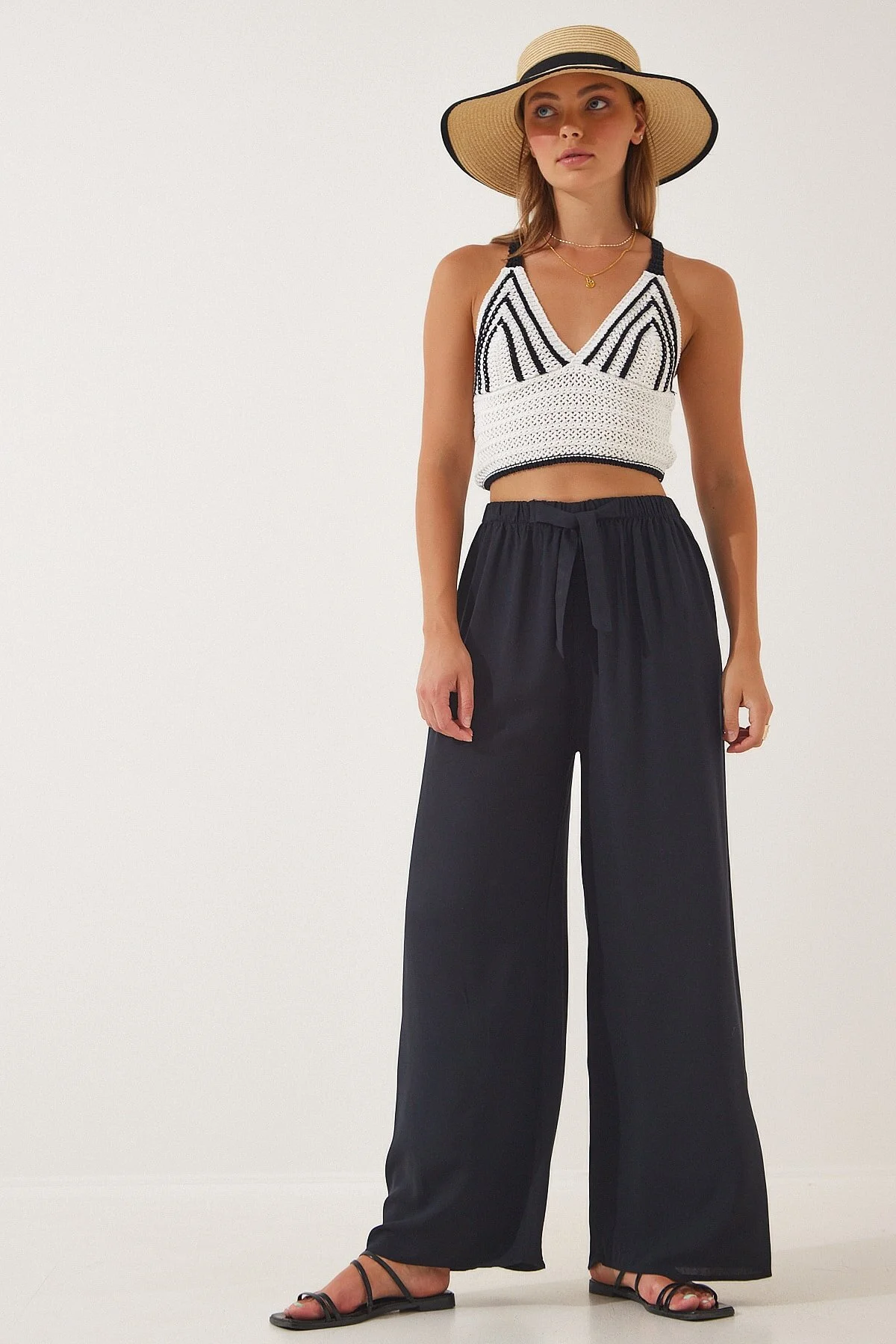 Happiness İstanbul  Schwarze Palazzo-Viskosehose für Damen BH00322