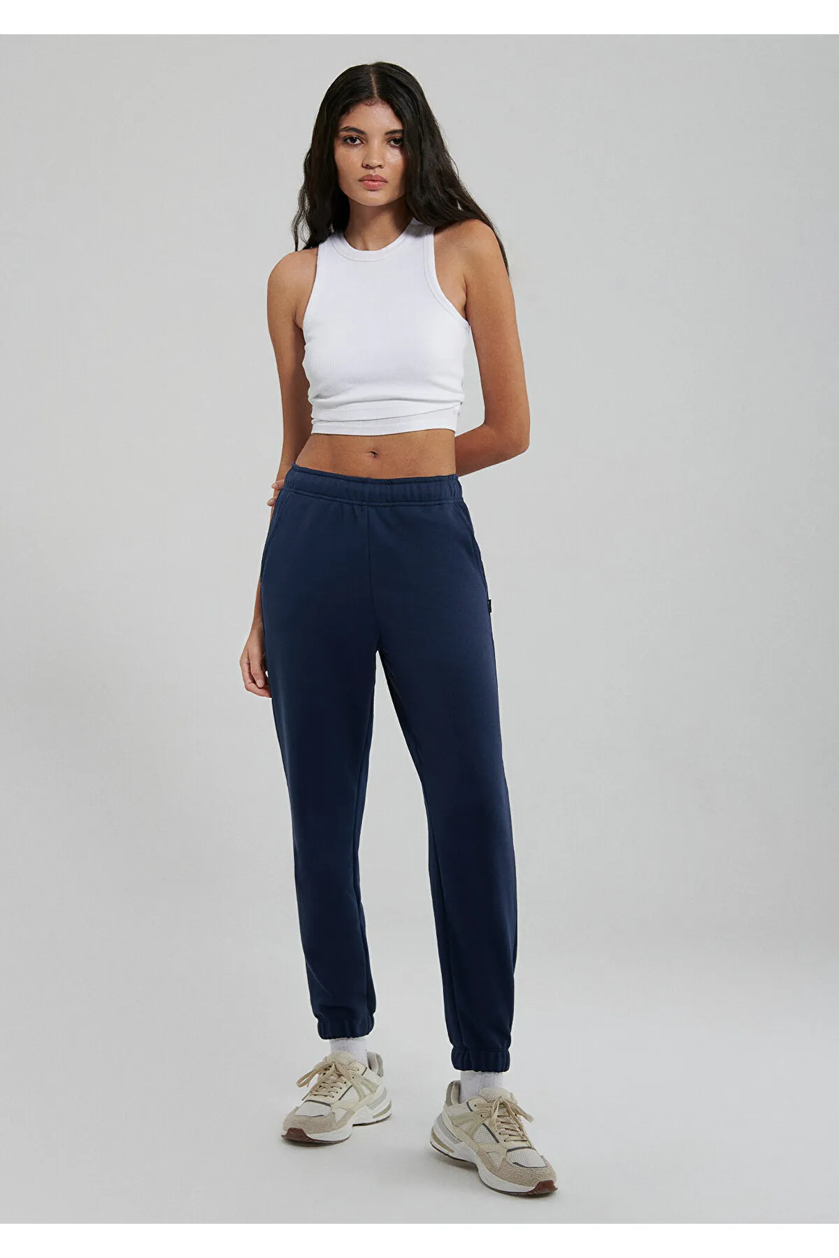 Mavi  Marineblaue Basic Jogginghose1600823-86623