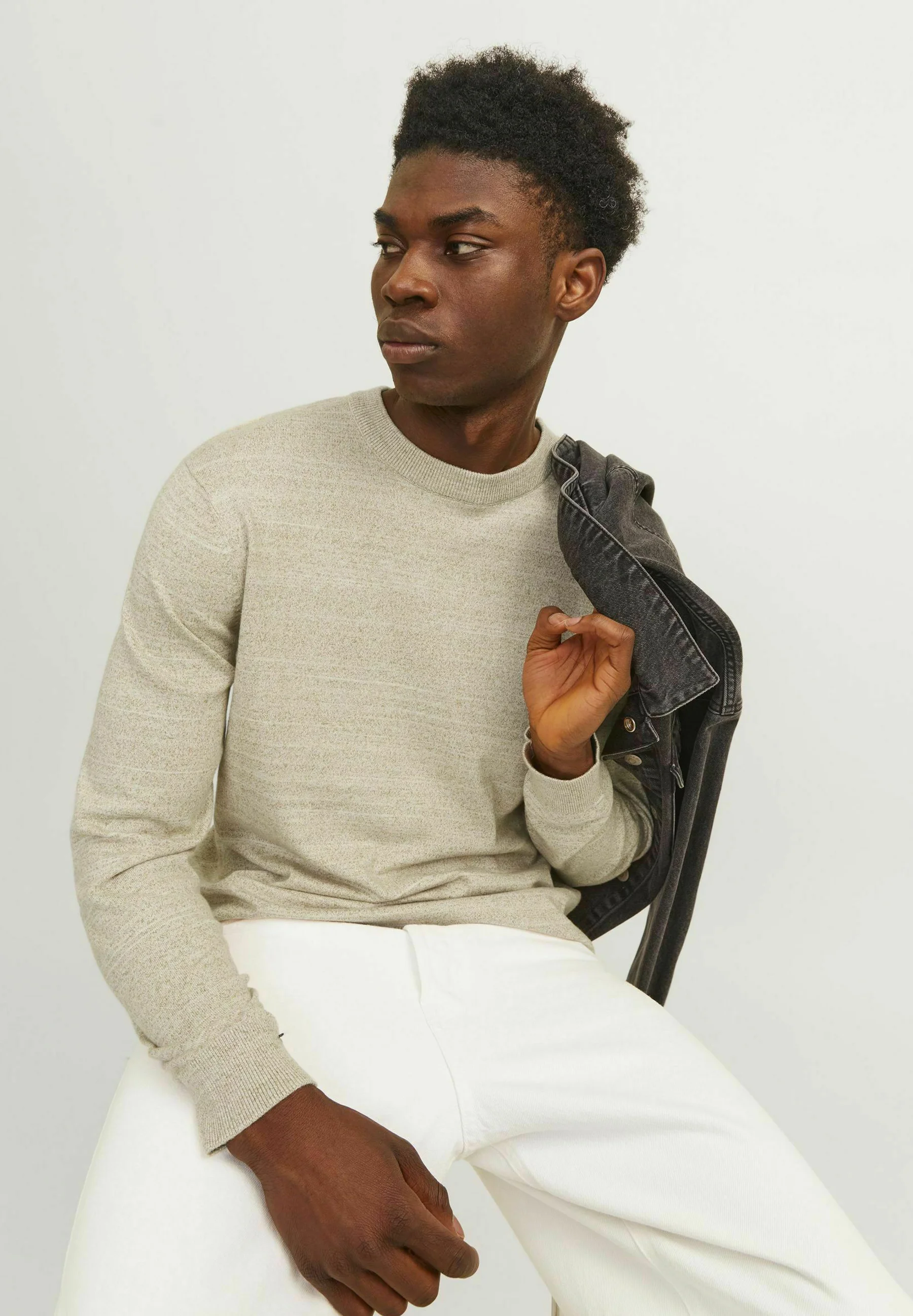 Jack & Jones MIT RUNDHALS- Suéter