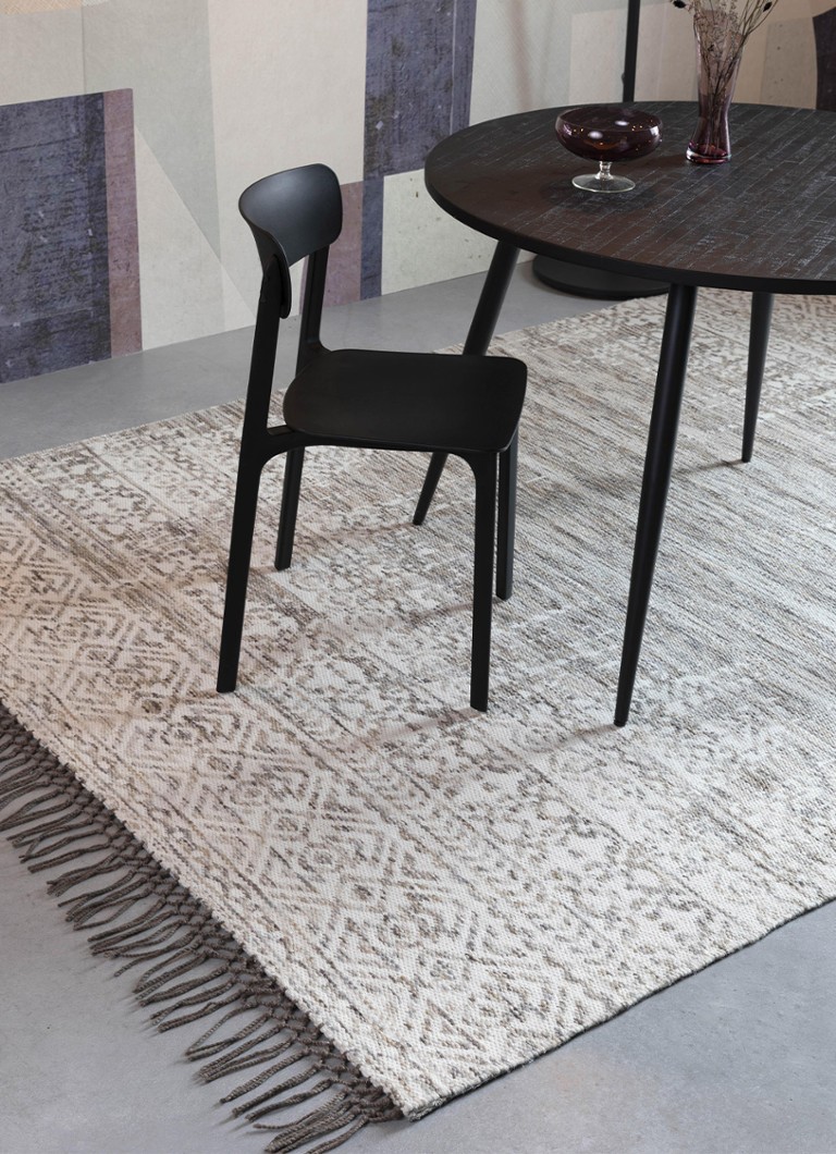 Καρέκλα τραπεζαρίας James Livingstone Design