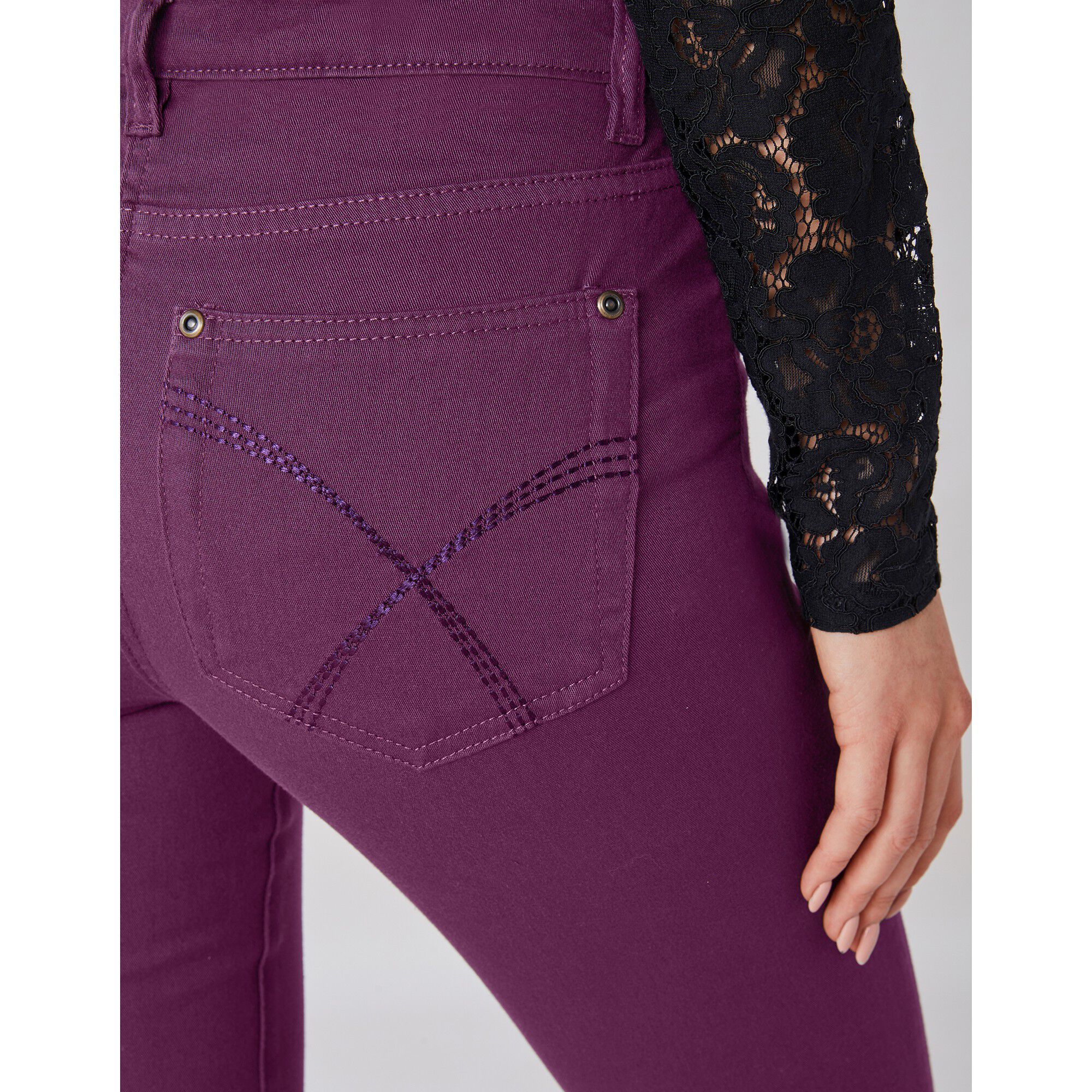 Pantalon sculptant coupe 5 poches