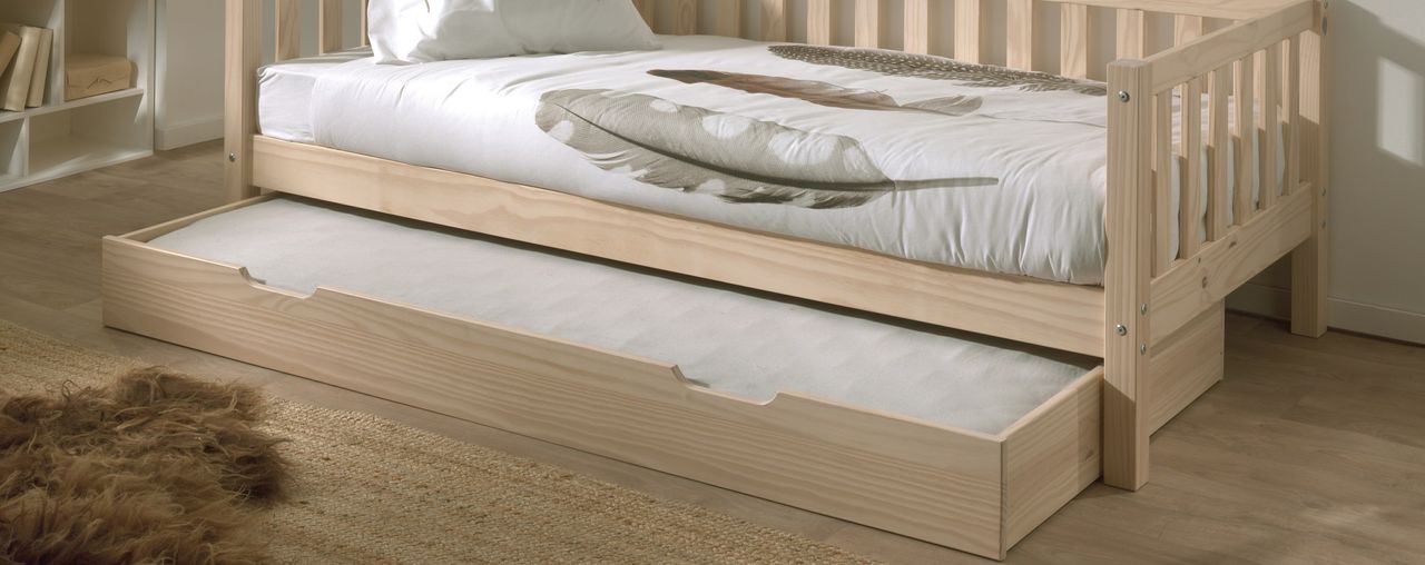 VIPACK Bettschublade Fritz auf Rollen in Kiefer, Ausf. Milky Pine lackiert