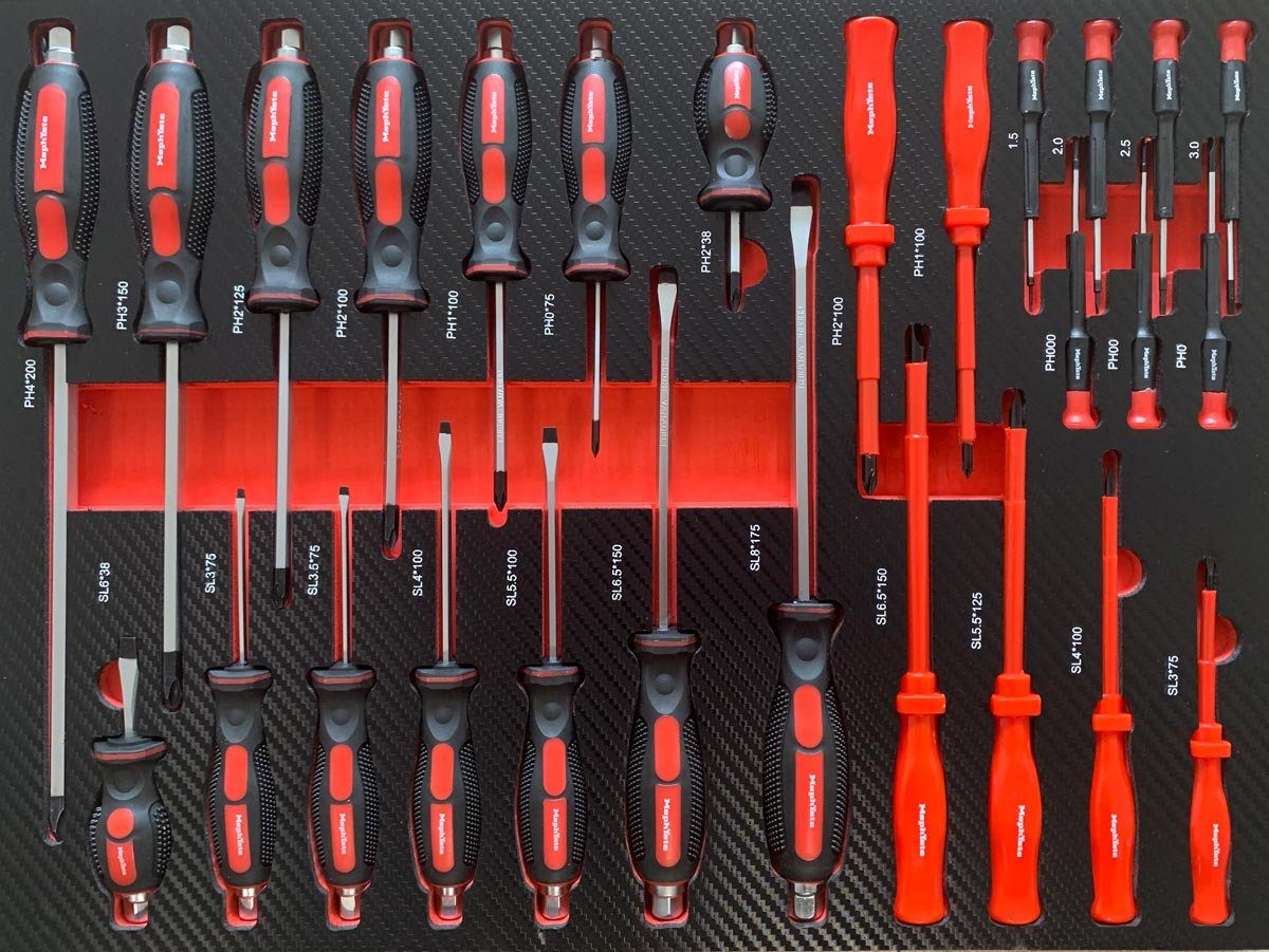 Mephisto-Tools Werkstattwagen, (fertig montiert und bestückt), 9 abschließbare Schubladen, Werkzeug ist aus hochwertigem CRV