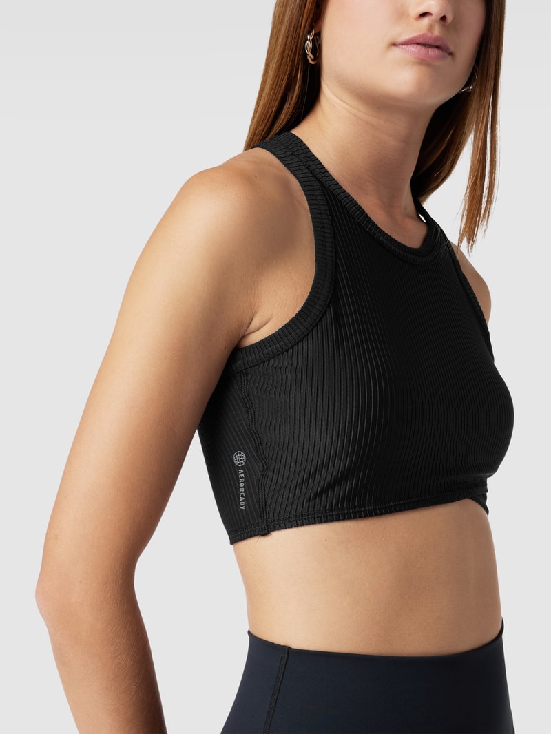 Crop Top in Ripp-Optik in schwarz