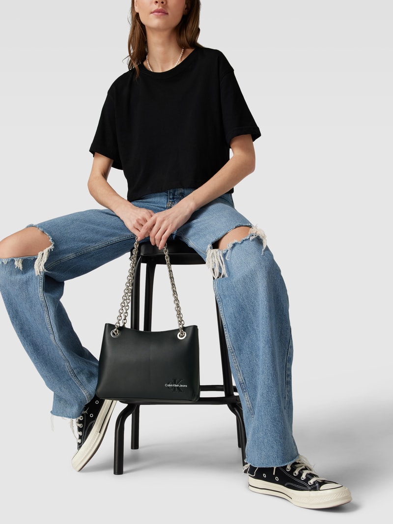 Shopper mit Label-Detail in schwarz