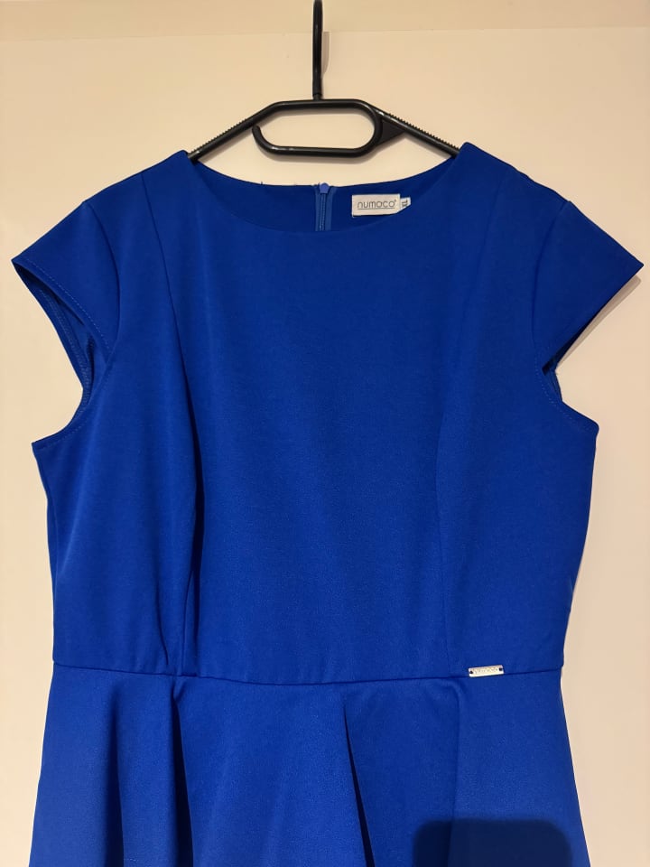 numoco Kleid mit Schößchen in Blau - ungetragen günstig kaufen XL