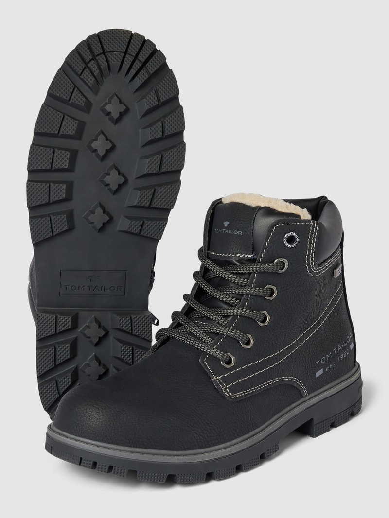 Stiefel mit Kunstfellbesatz in schwarz