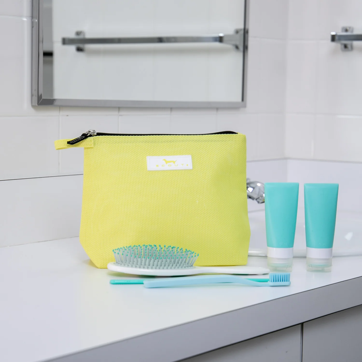 Woven Pouch Medium Go Getter