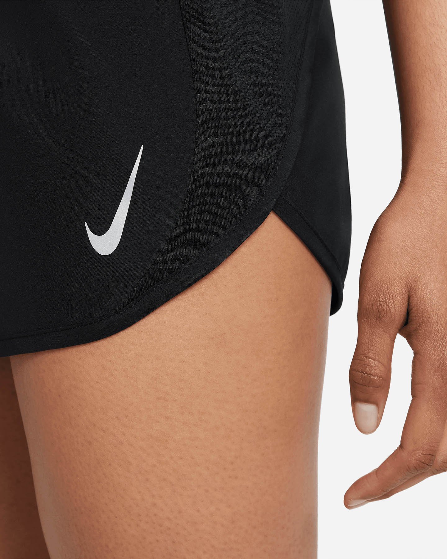 Krótkie buty do biegania Nike Dri Fit Tempo Race W DD5935-010
