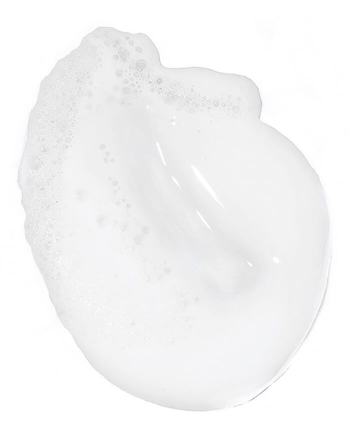 Nettoyant hydratant crème-mousse. Nettoyant visage moussant et crémeux pour peaux normales à sèches.