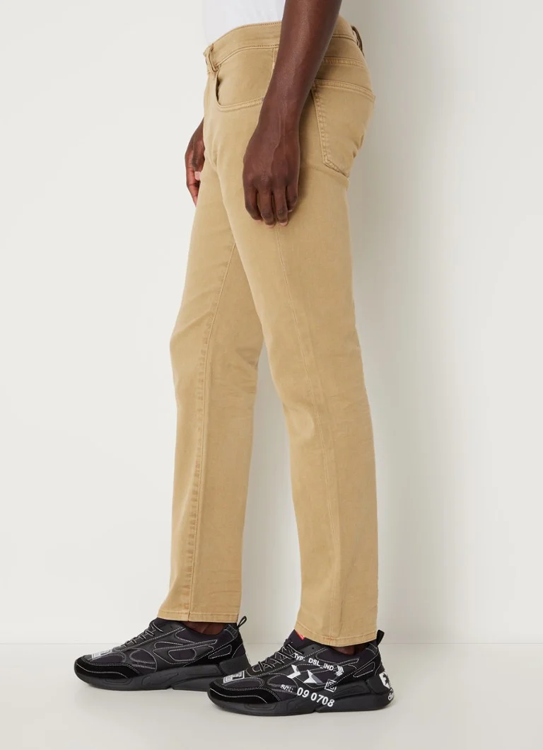 Diesel 2019 D-rakenne