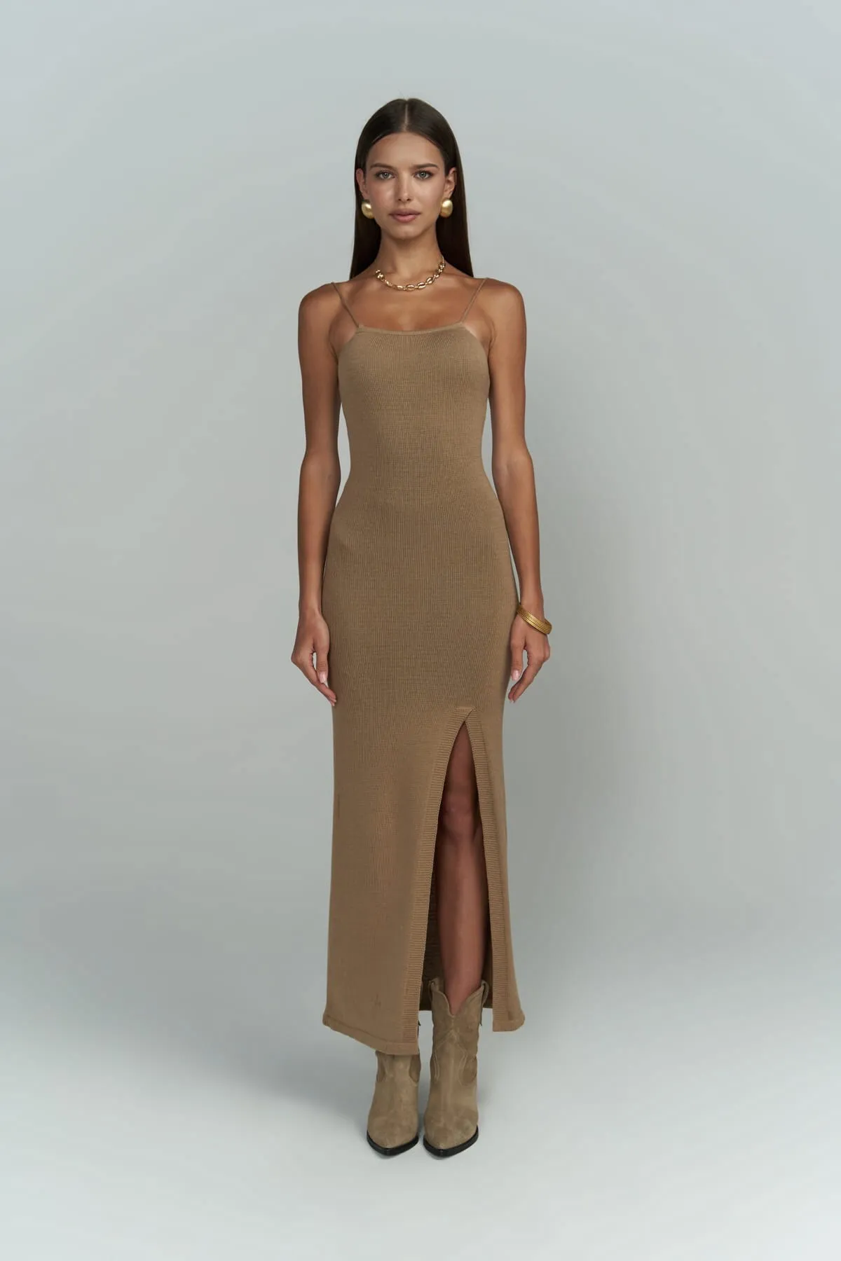 BOHEMAİ  Rückenfreies Strickkleid „Cintia“ aus Nerz