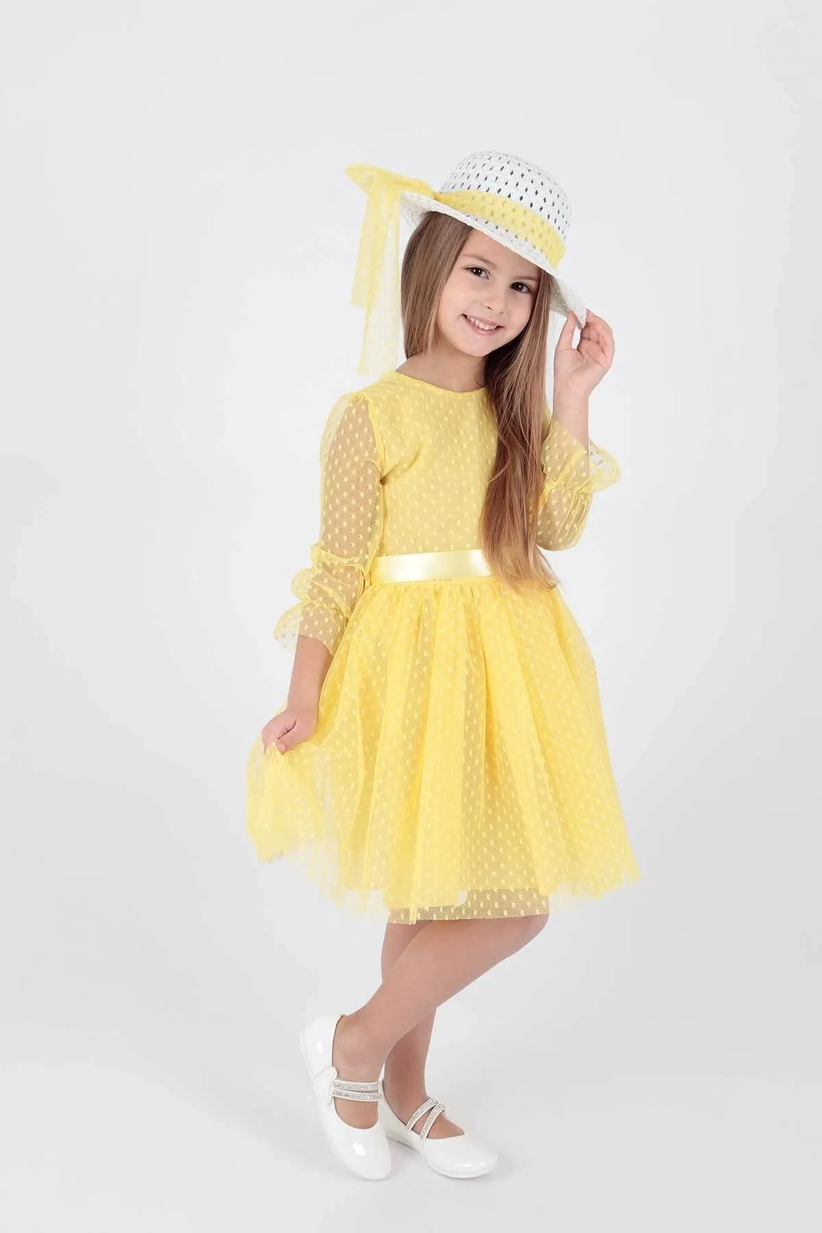 AHENGİM  Trendiges Abendkleid für Mädchen mit Hut und Tüllspitze Ak2228