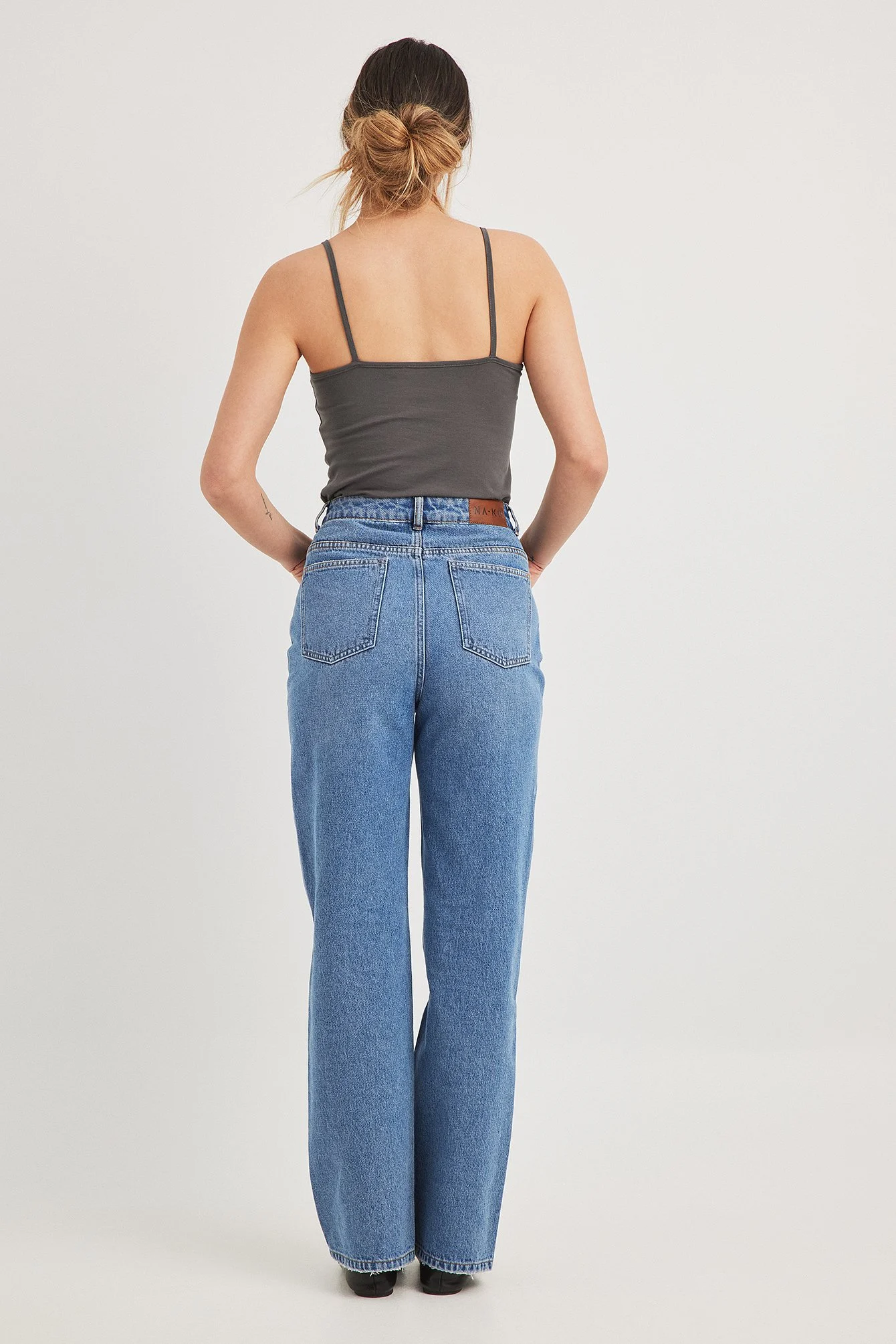 Gerade Knöcheljeans mit hoher Taille