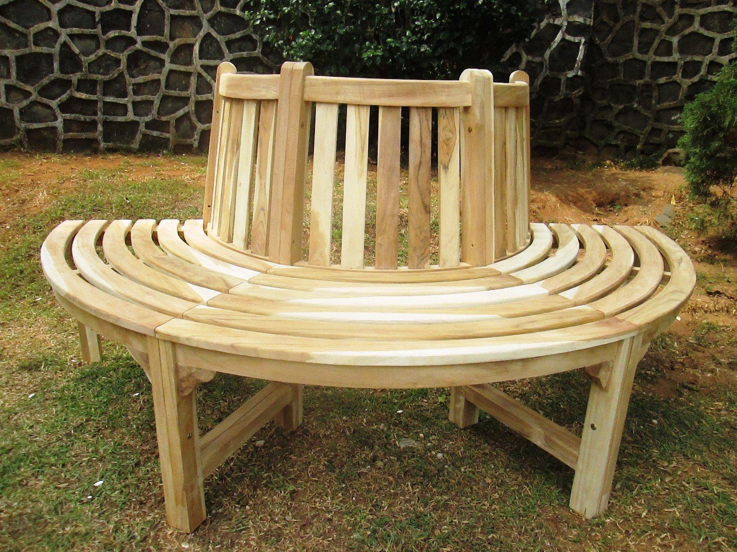 Home Feeling Baumbank Halbkreis aus Teakholz ca. 180cm breit, Massivholz, hergestellt aus Plantagenteakholz