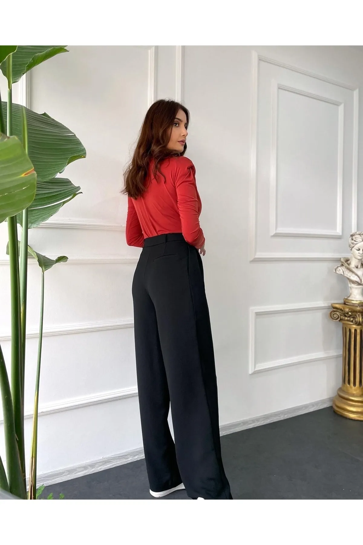 GRİLAND  Schwarze Palazzo-Hose mit hoher Taille und Falten für Damen
