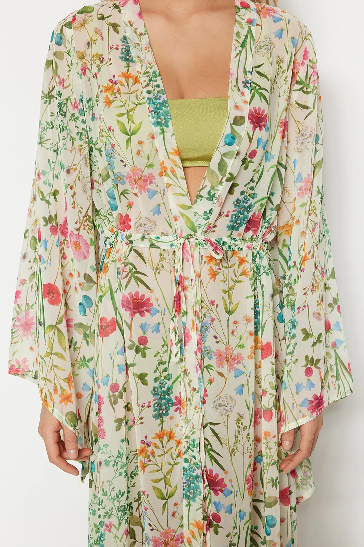 Trendyol Collection  Gewebter Maxi-Kimono und Kaftan mit Blumenmuster und Gürtel TBESS23KM00029