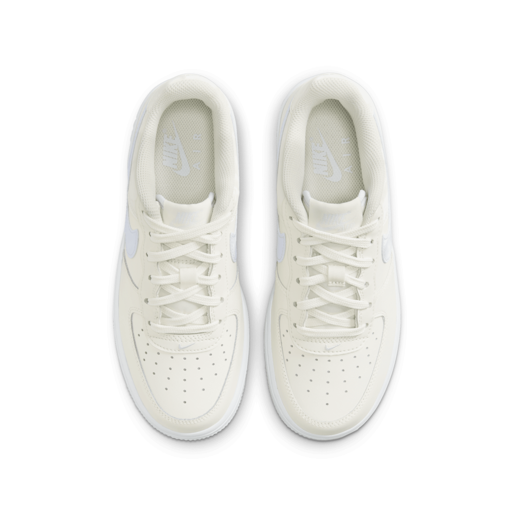 Nike Air Force 1 GS CT3839-110 / weiss