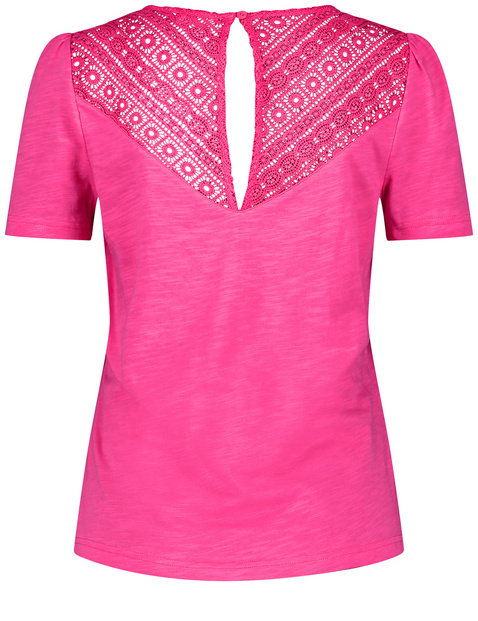 Kurzarmshirt mit zarter Spitze