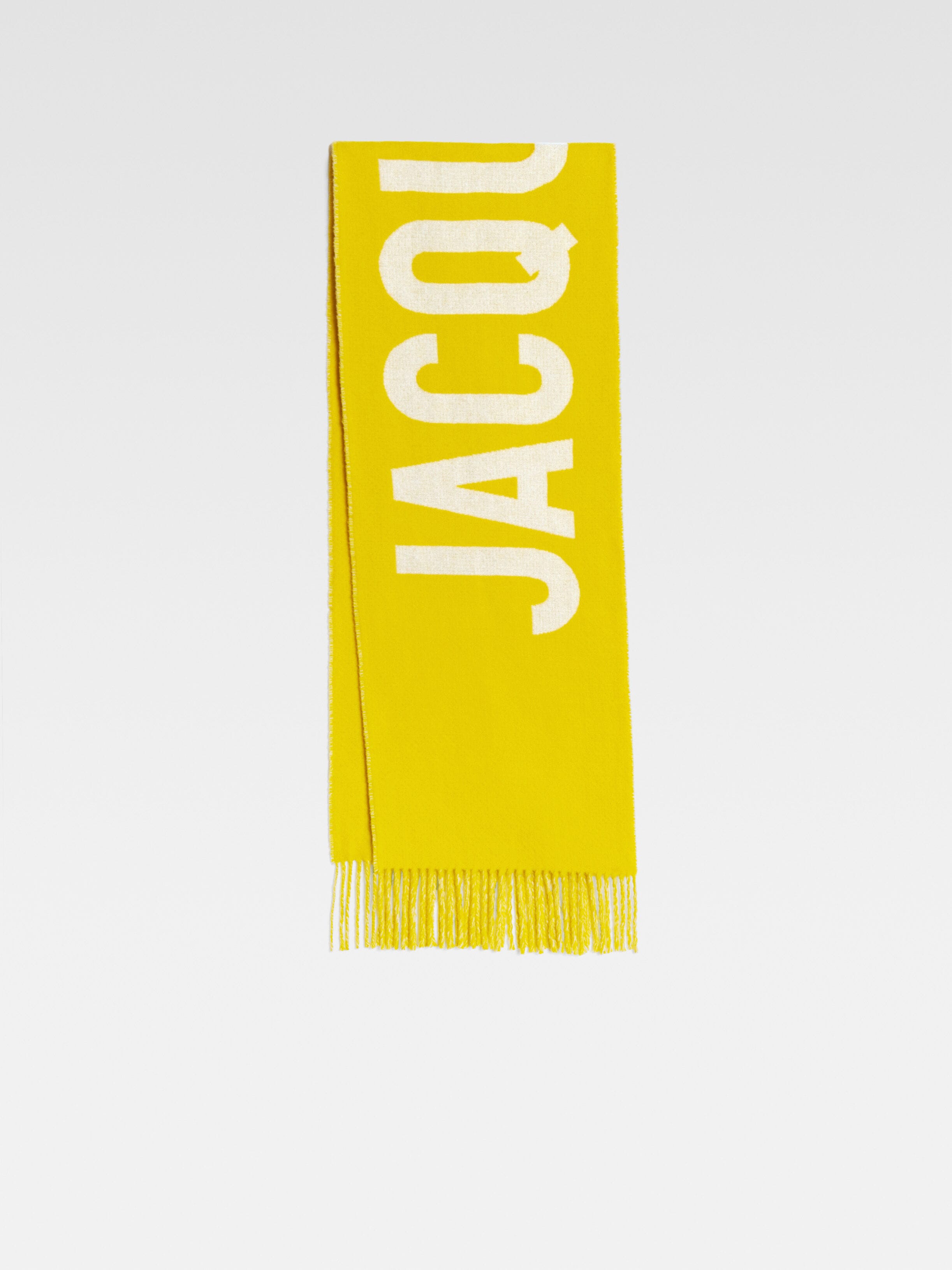 L'écharpe Jacquemus