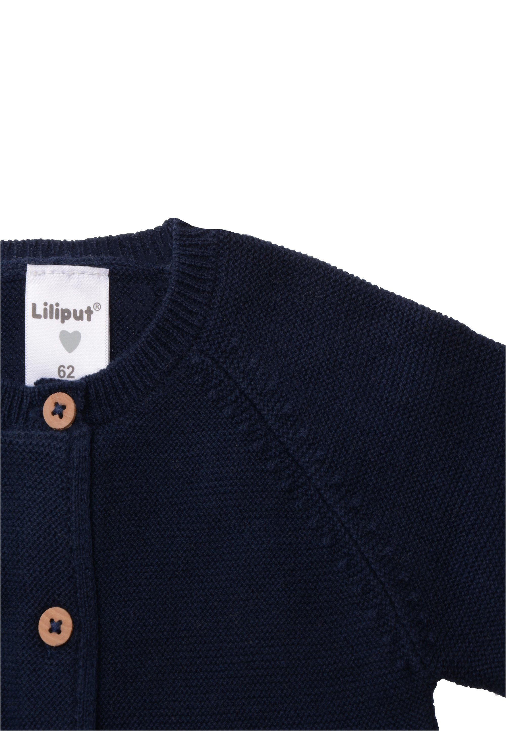 Liliput Strickjacke mit niedlicher Holzknopfleiste