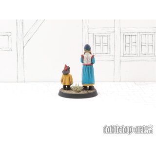 Townsfolk Miniatures - Mongolian Wife and Child (2)