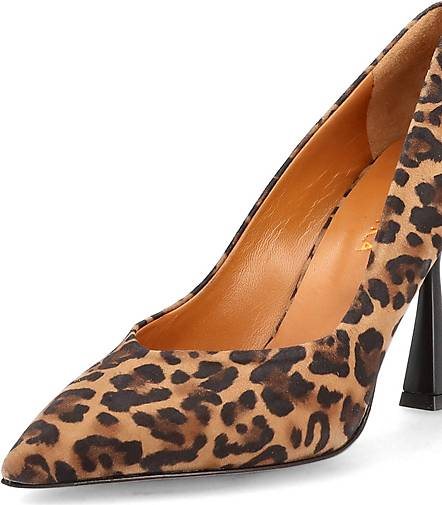 Thea Mika Pumps