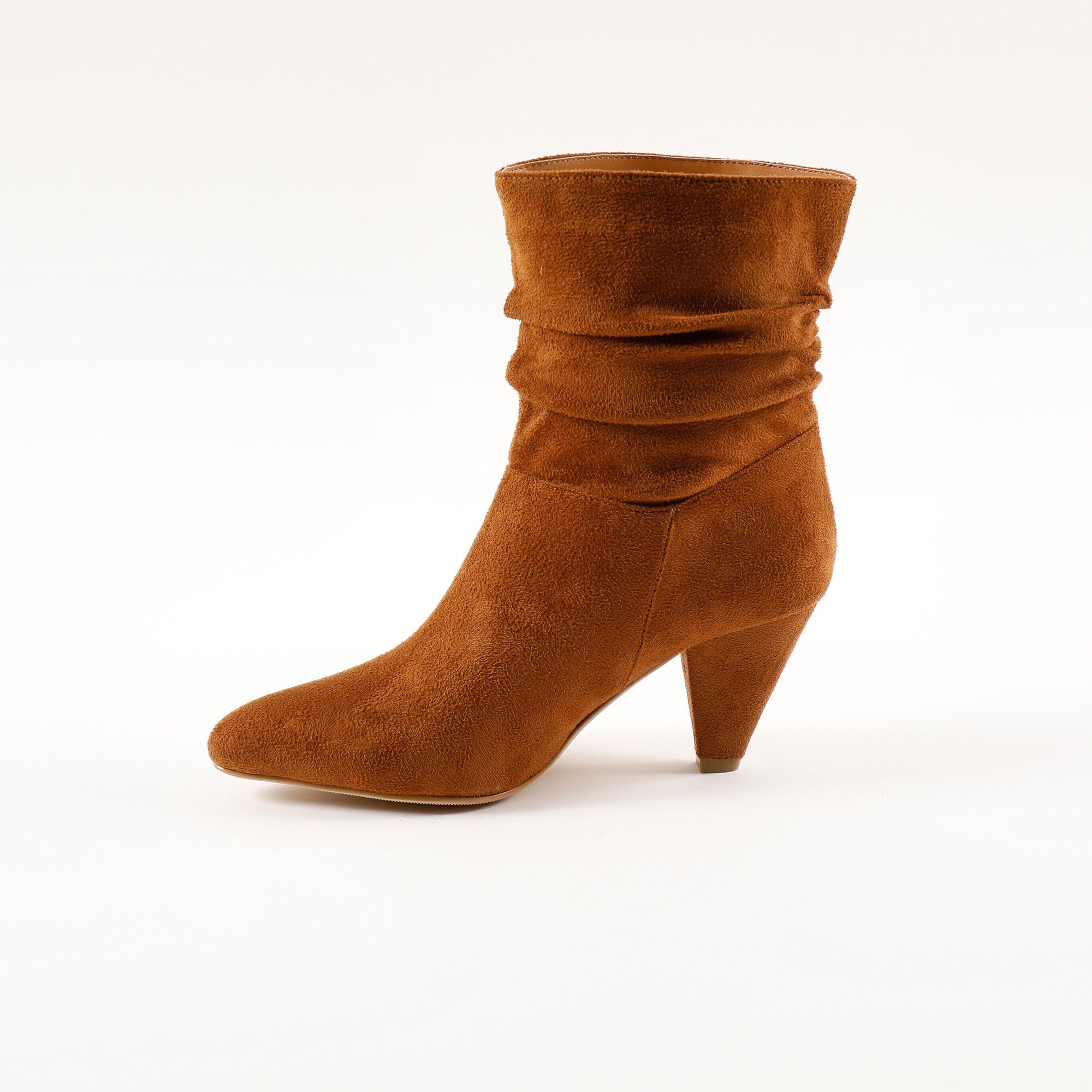 Bottes plissées mi-hautes