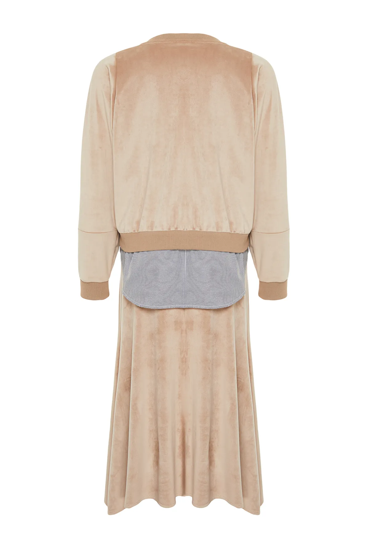Trendyol Modest  Hellbraunes Samt-Innenhemd, detailliertes Strickrock-Bottom-Top-Set TCTAW24US00118