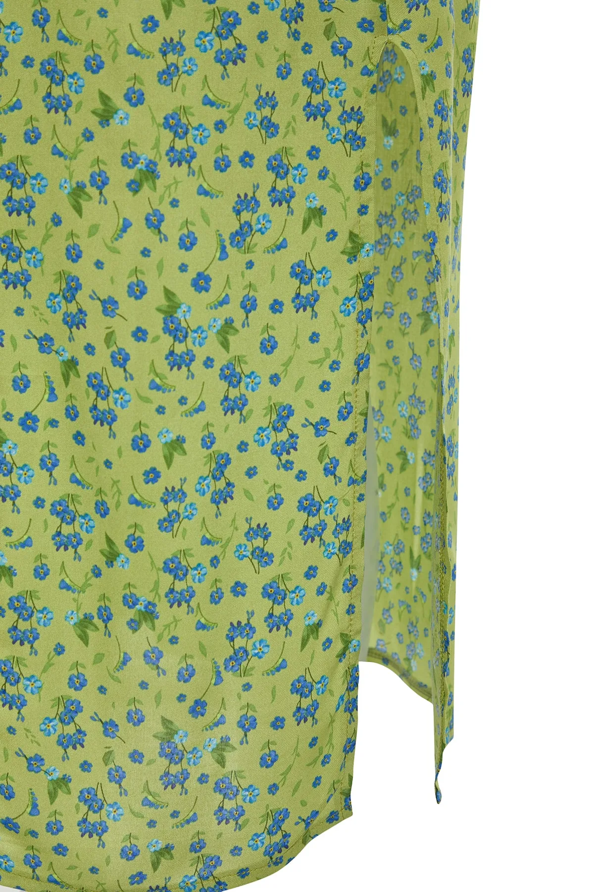 Trendyol Collection  Grün gemustertes Maxi-Webkleid mit Schlitzdetail und geradem Schnitt TWOSS23EL02085