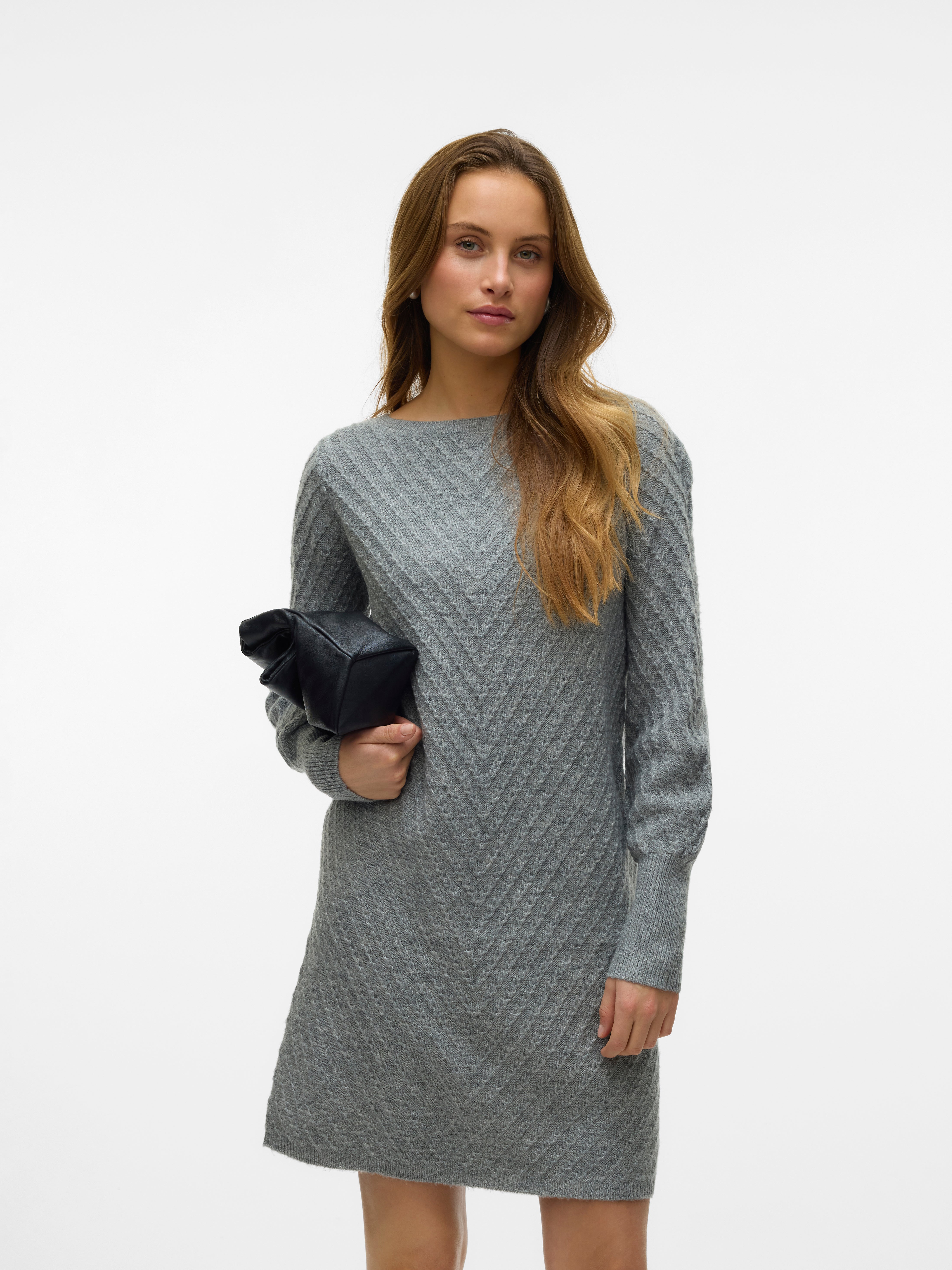 VMANJASTINNA Midikleid