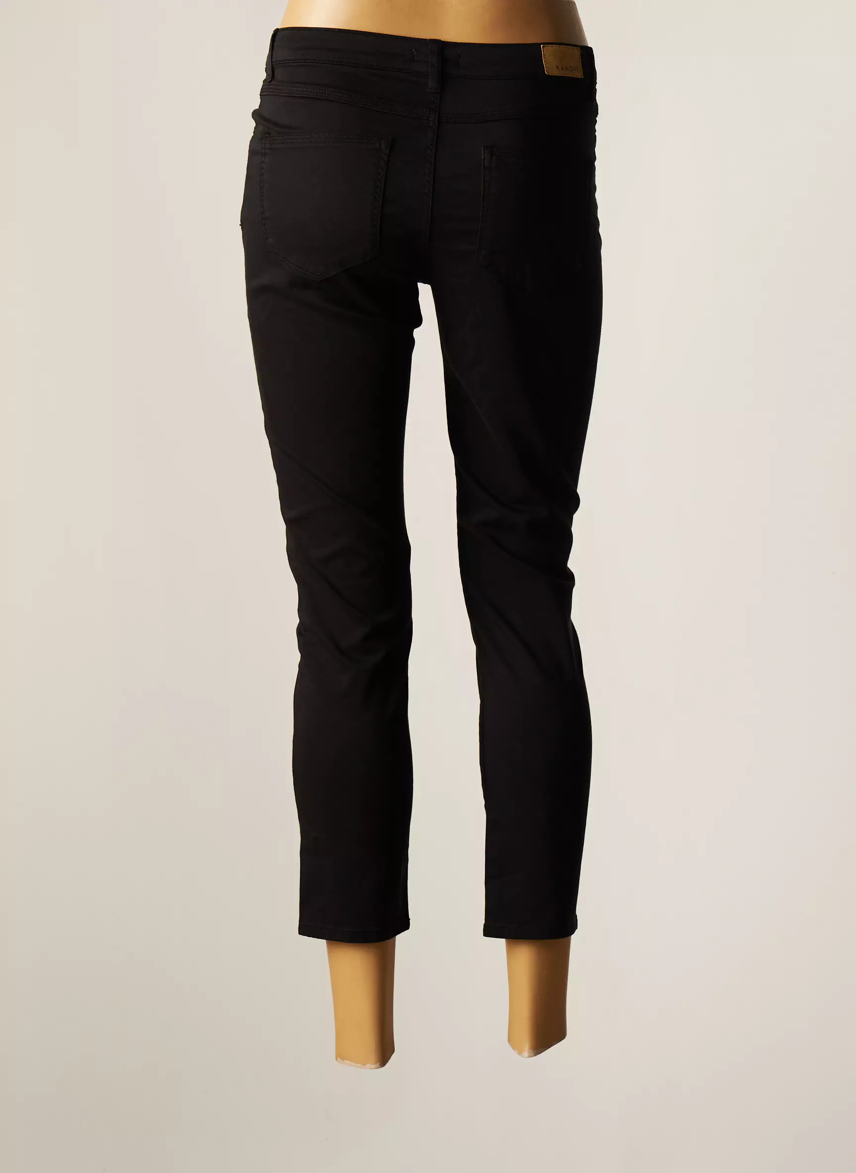 Kanope Pantacourts Femme couleur noir
