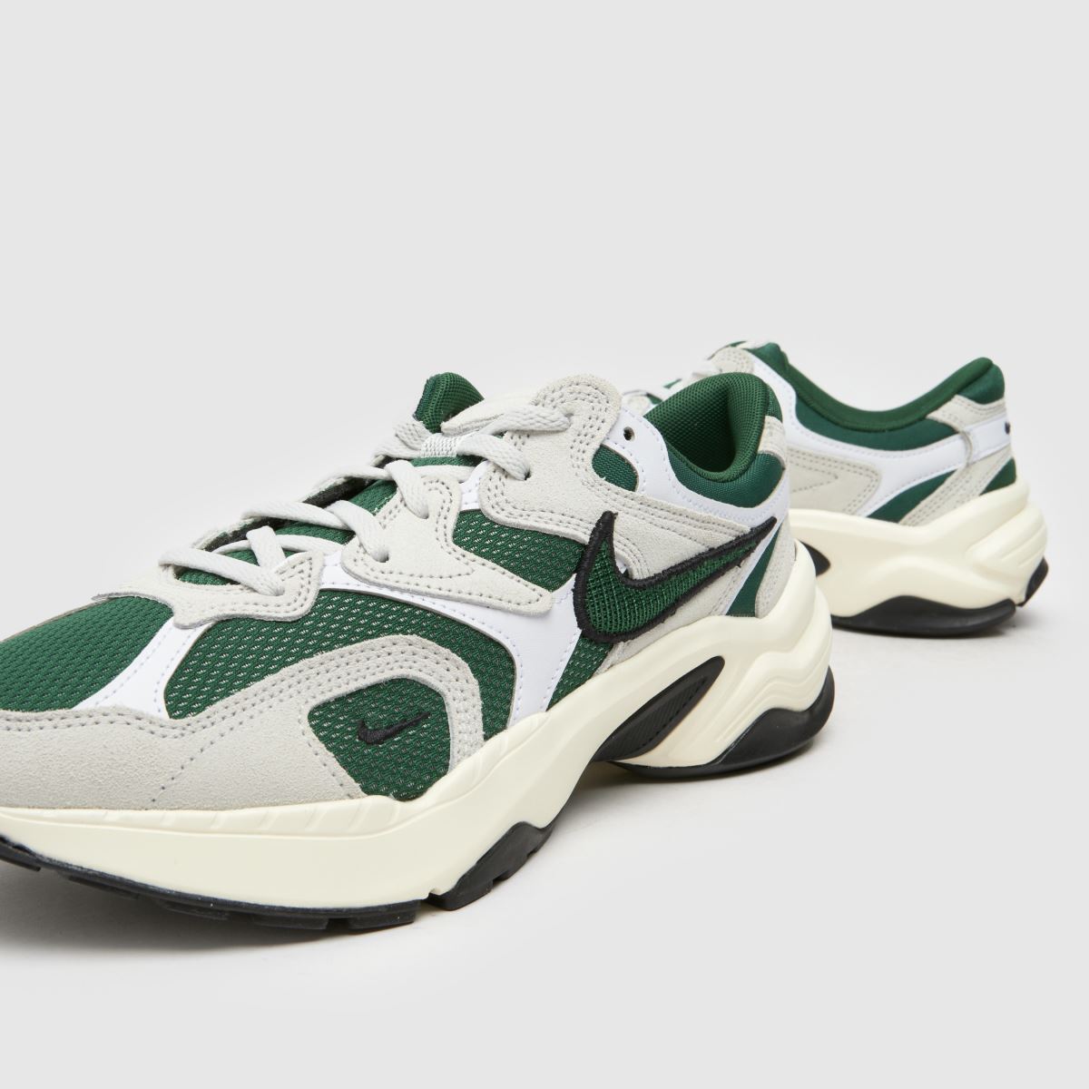 Nike al8 träningsskor i vitt och grönt