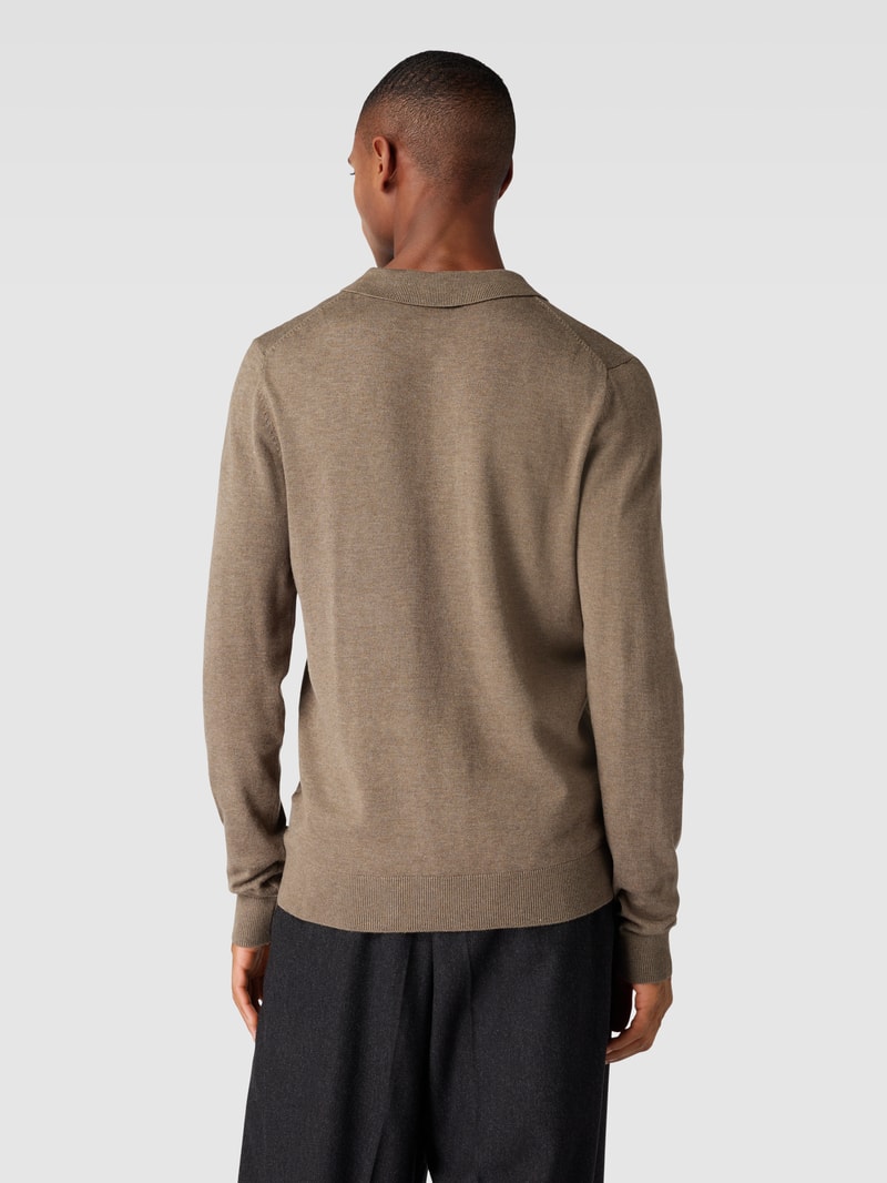 Strickpullover mit kurzer Knopfleiste in sand meliert