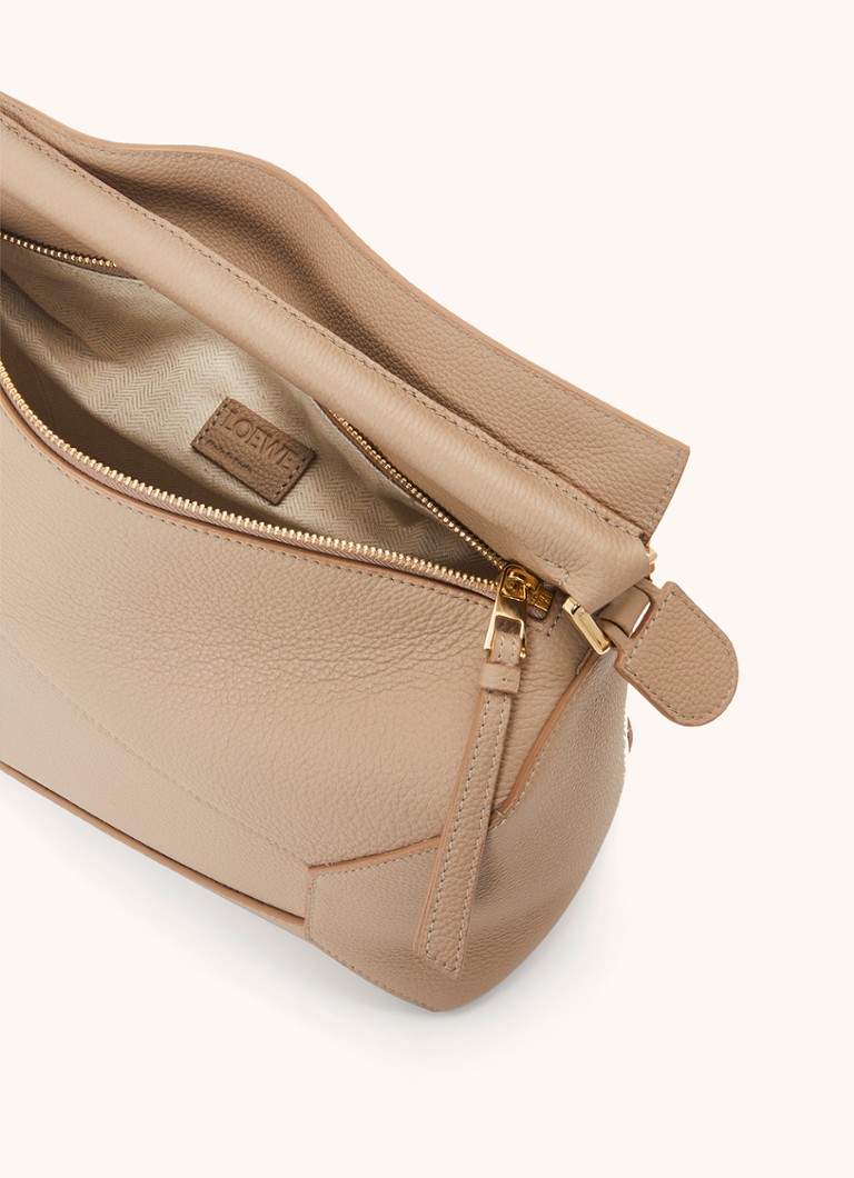 LOEWE Puzzle Edge -olkalaukku vasikannahkaa