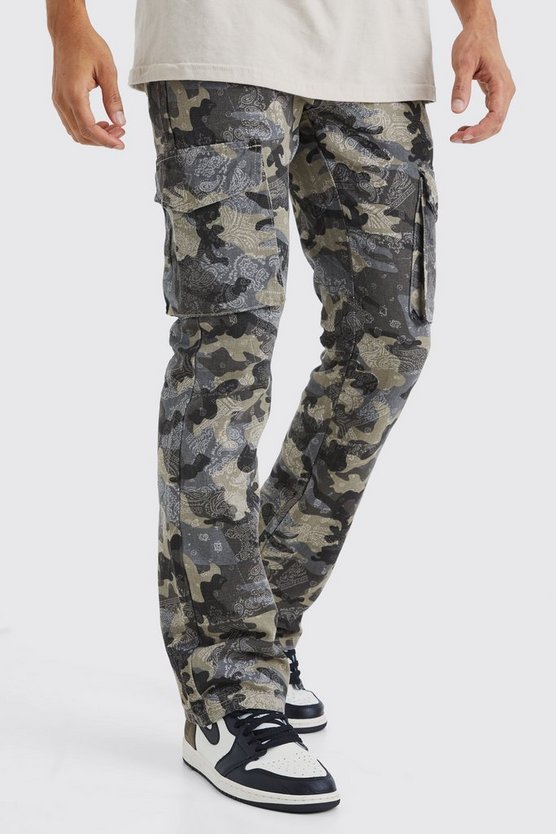 Slim-Fit Camouflage Schlaghose