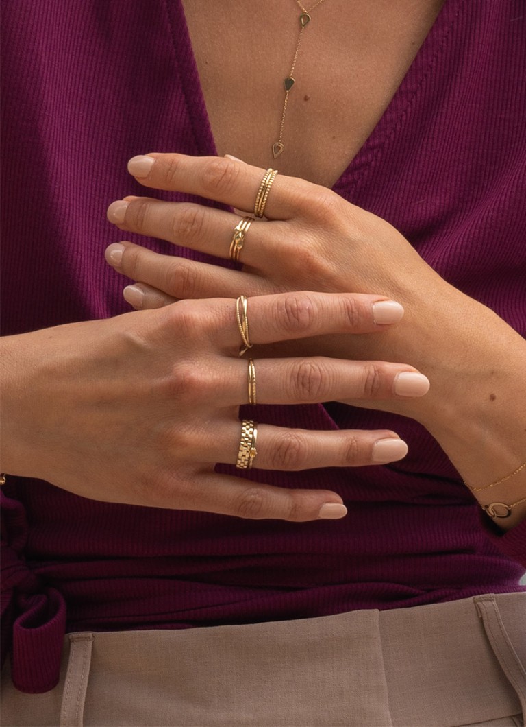 Jackie 14K Gold White Lady -sormus 14 karaatin keltakullasta