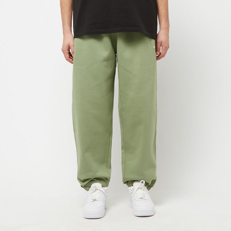 NIKE Solo Swoosh Fleece Pant oil green/white