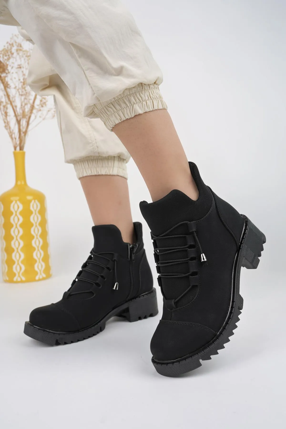 MUGGO  Molde-garantierte Damen-Stretch-Gummistiefel mit Schnürung und Reißverschluss