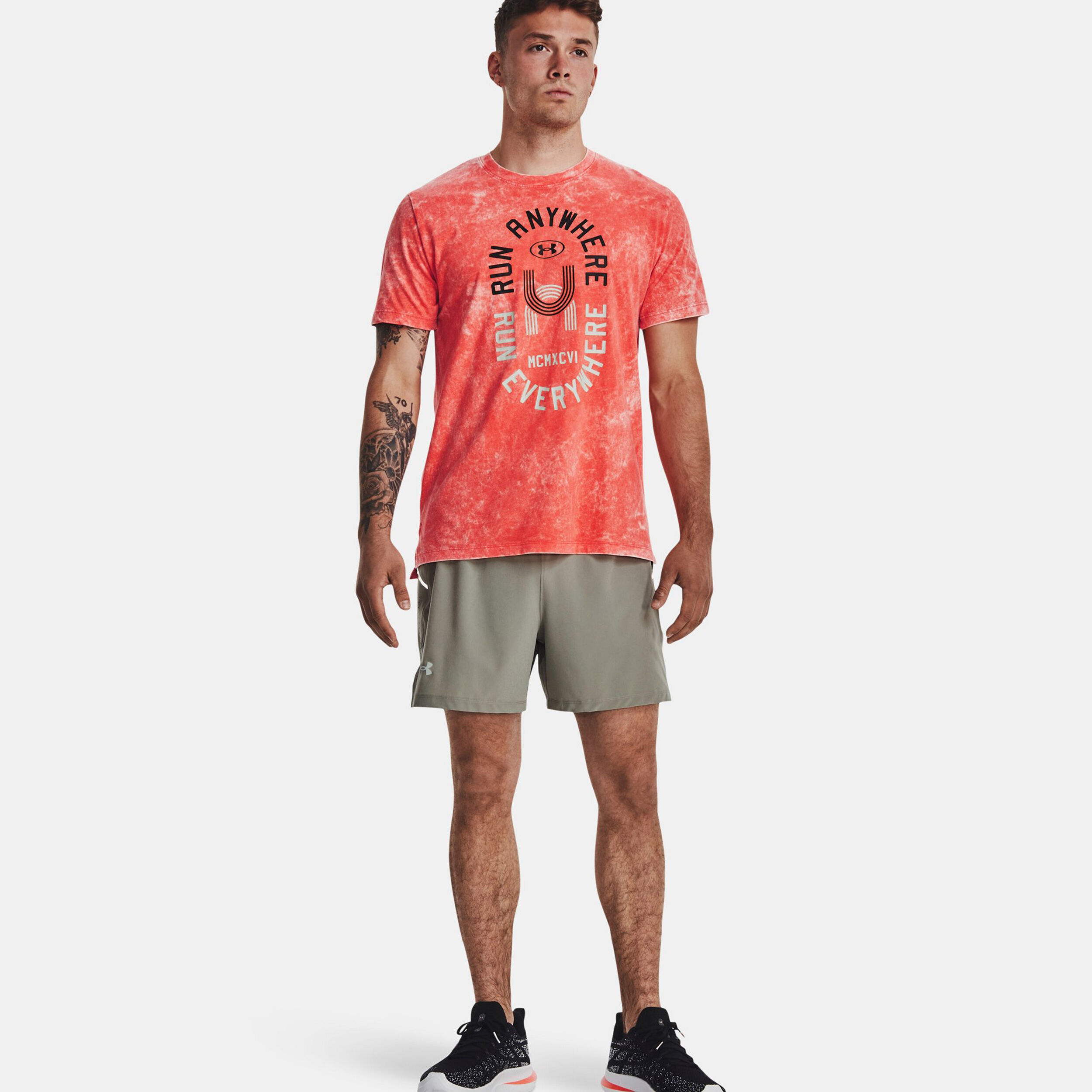 Run Everywhere Laufshirt Herren - Koralle