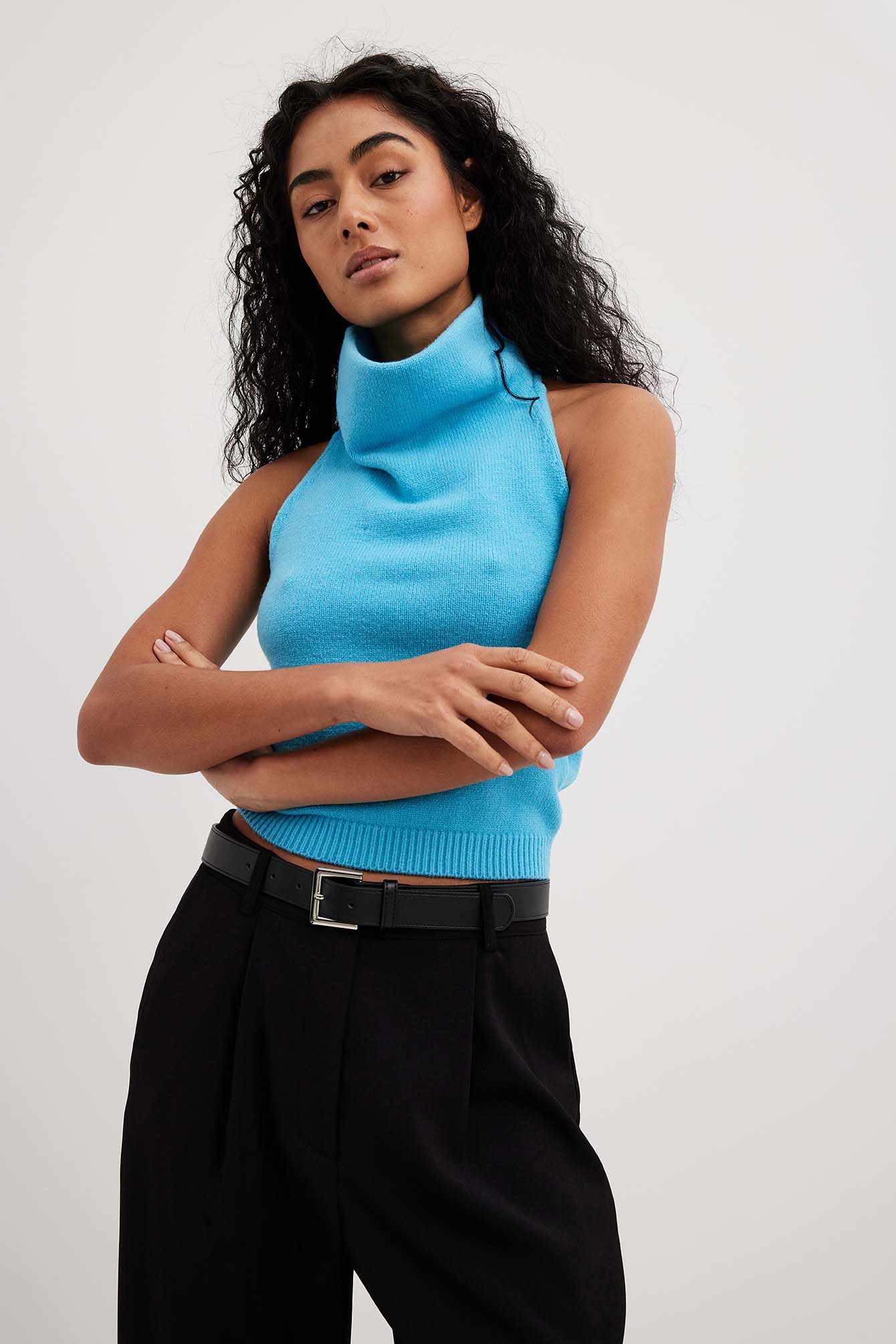 Feingestricktes Neckholder-Top