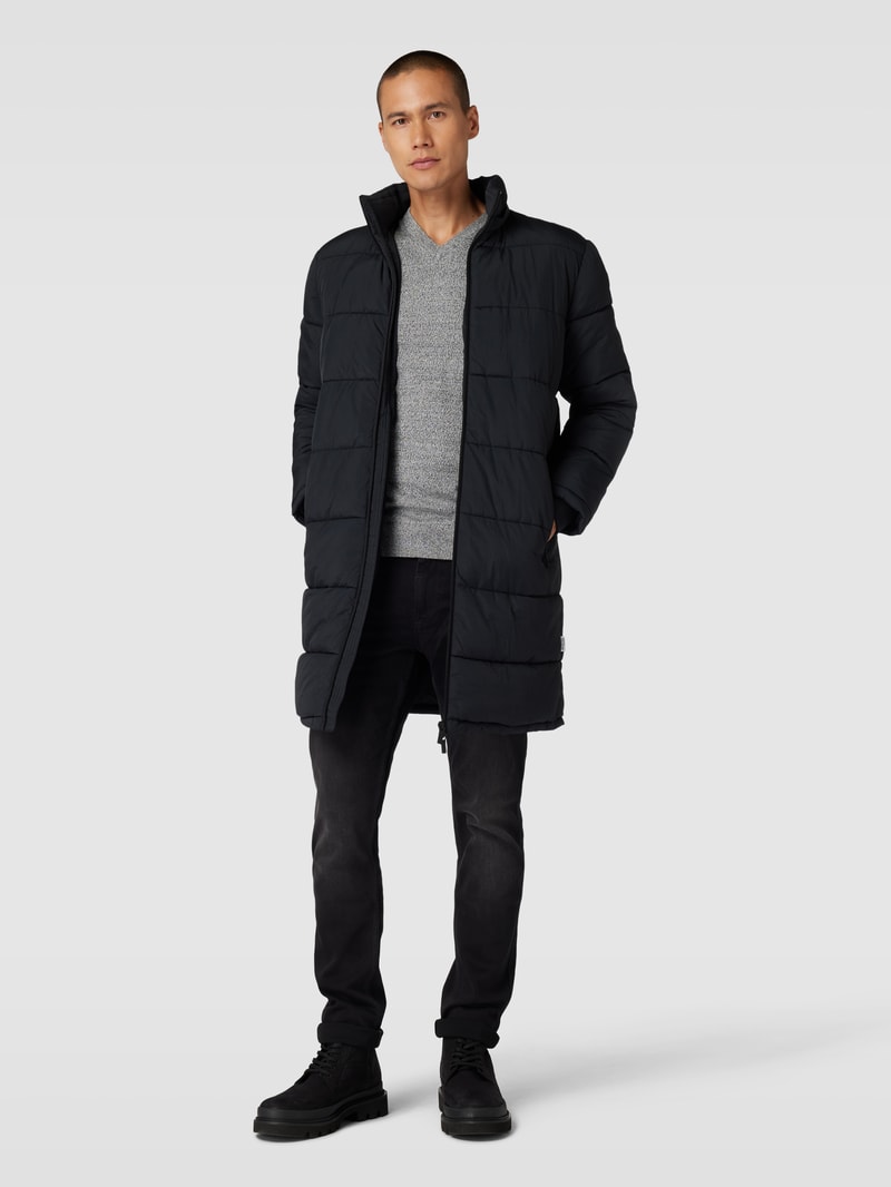 Steppmantel mit Kapuze Modell 'COOPER' in schwarz