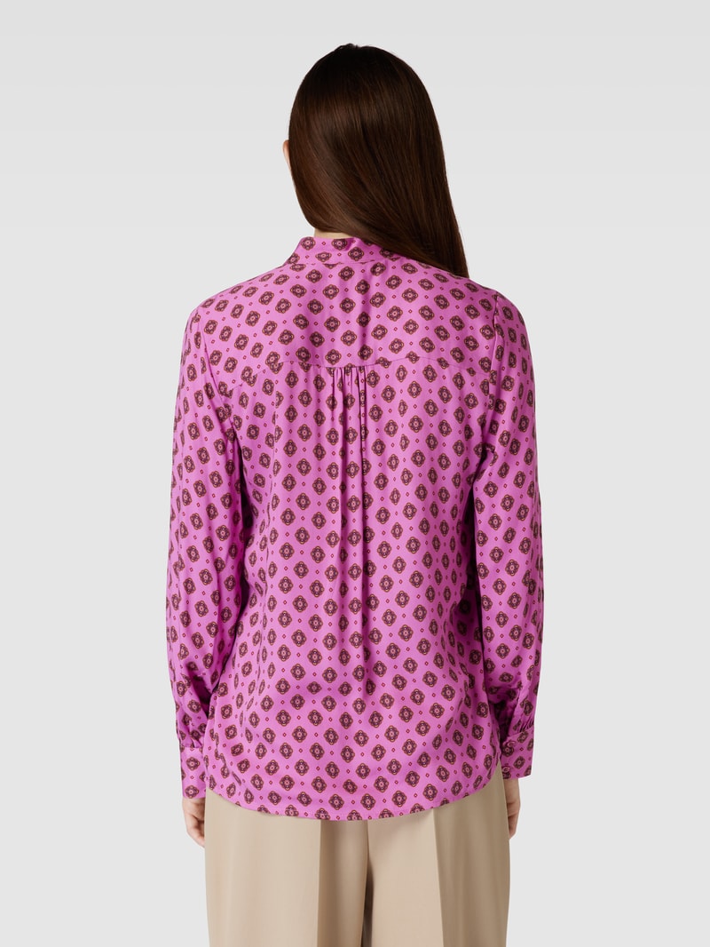 Schluppenbluse aus reiner Viskose mit Allover-Muster in pink