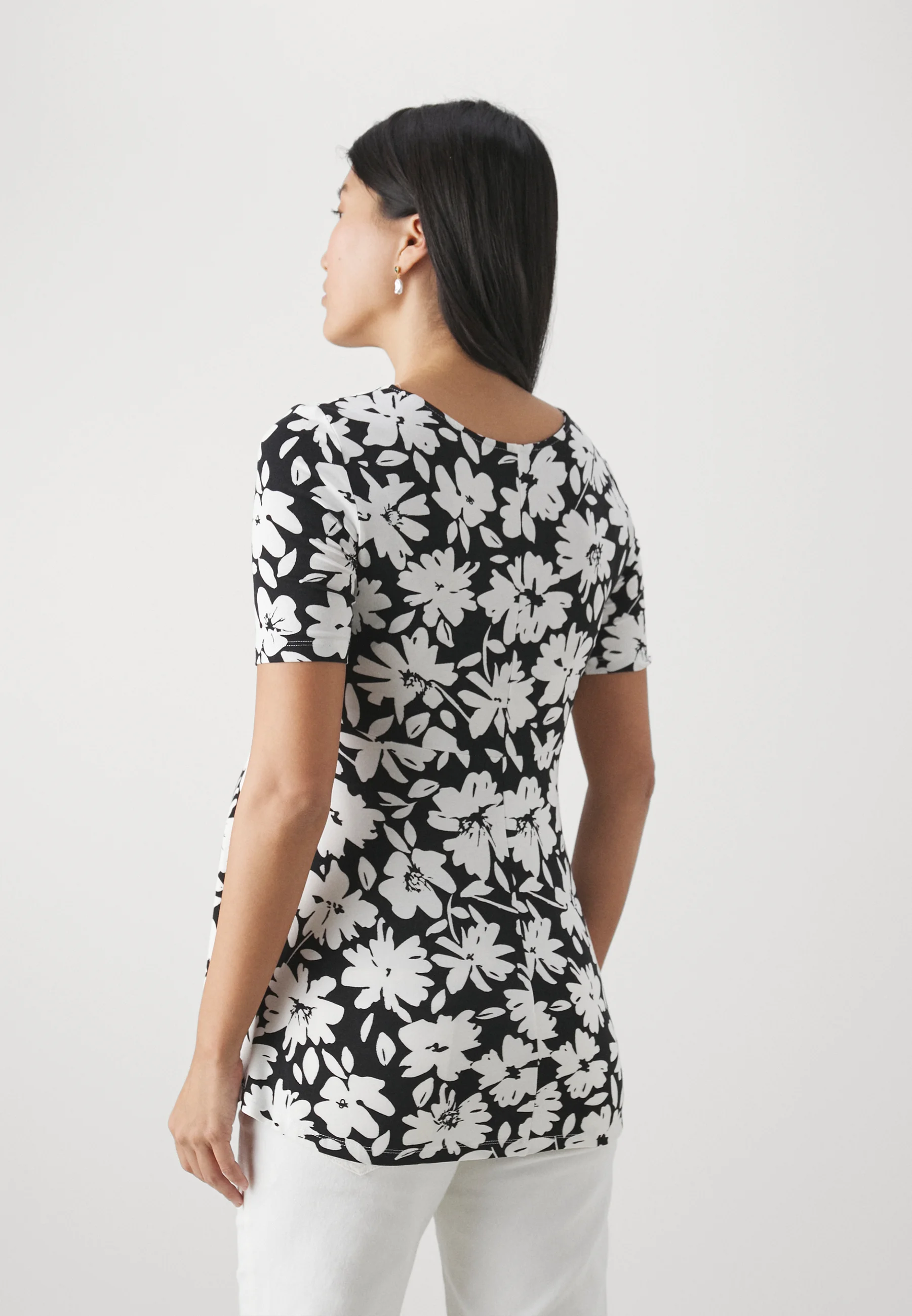 Camiseta básica Anna Field MAMA