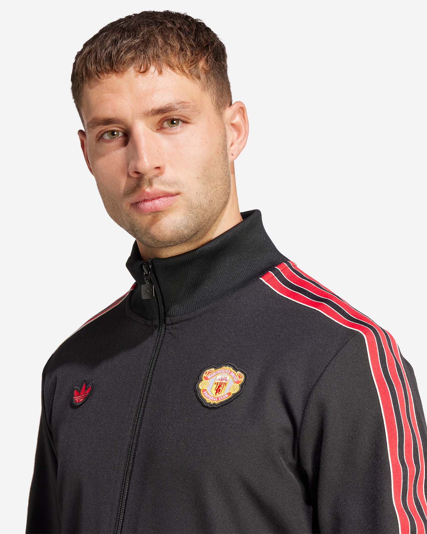 Oficiálne futbalové oblečenie Adidas Manchester United FC Icon M JF0358
