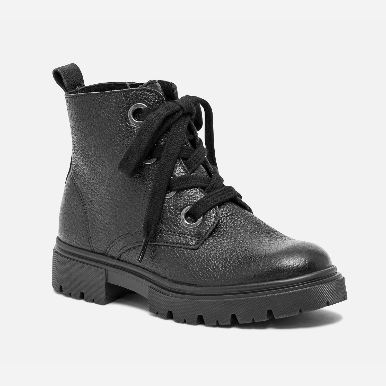 Bottine à lacet noire éco-conçue en cuir