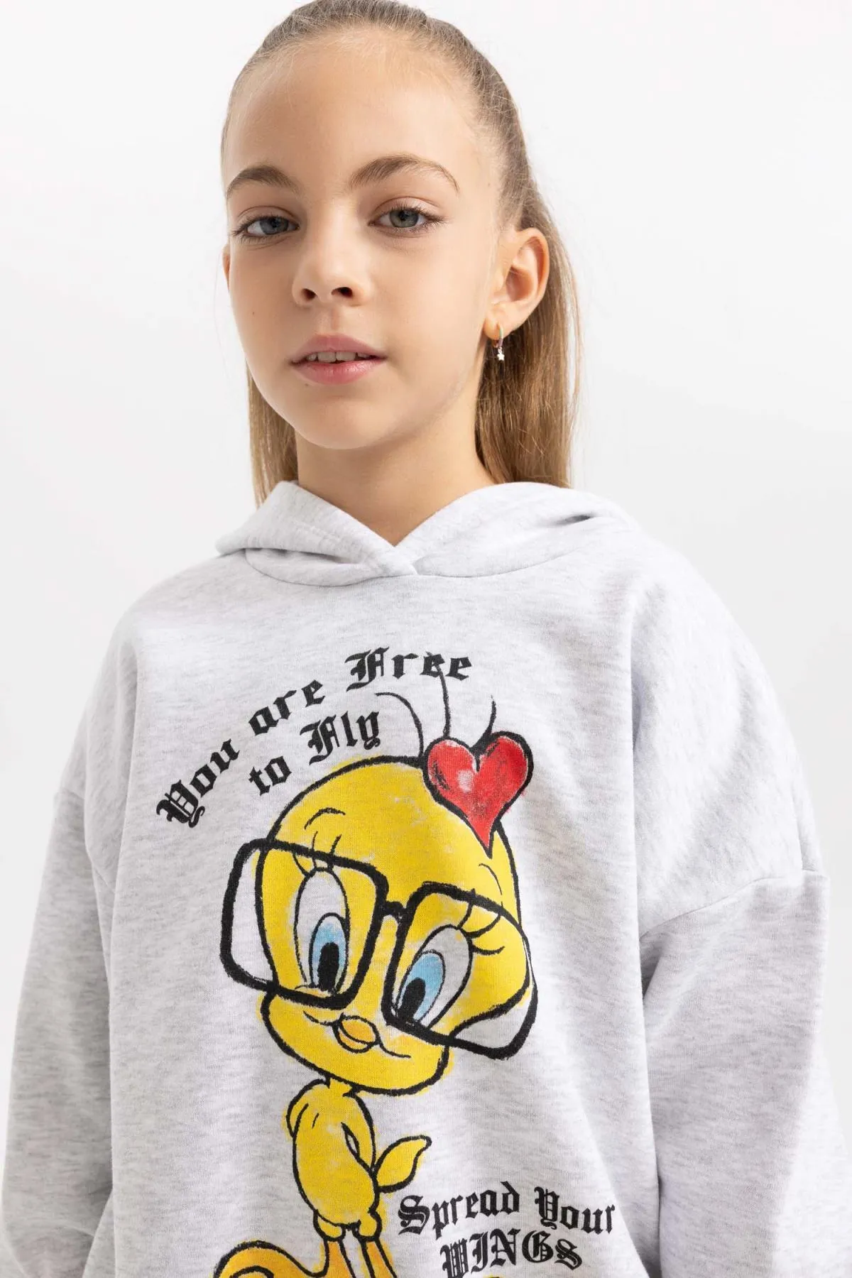 DeFacto  Looney Tunes Oversize-Sweatshirt mit Kapuze für Mädchen, weich, pelzig, dick, B4729a823wn