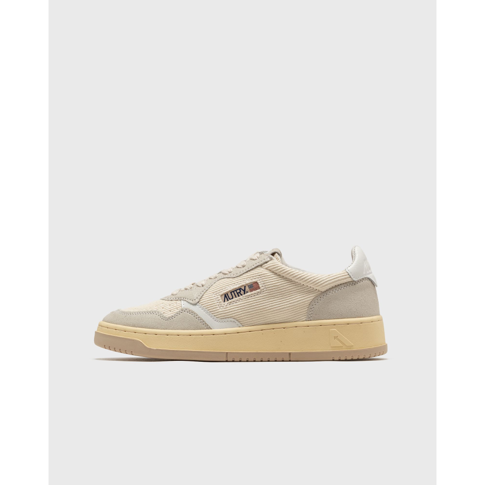 Autry Medalist W WMNS Low AULWCC02 / weiss