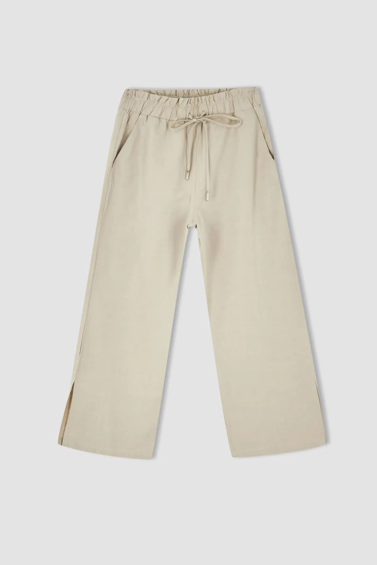 DeFacto  Capri-Hose in Leinenoptik aus 100 % Baumwolle mit breiten Beintaschen